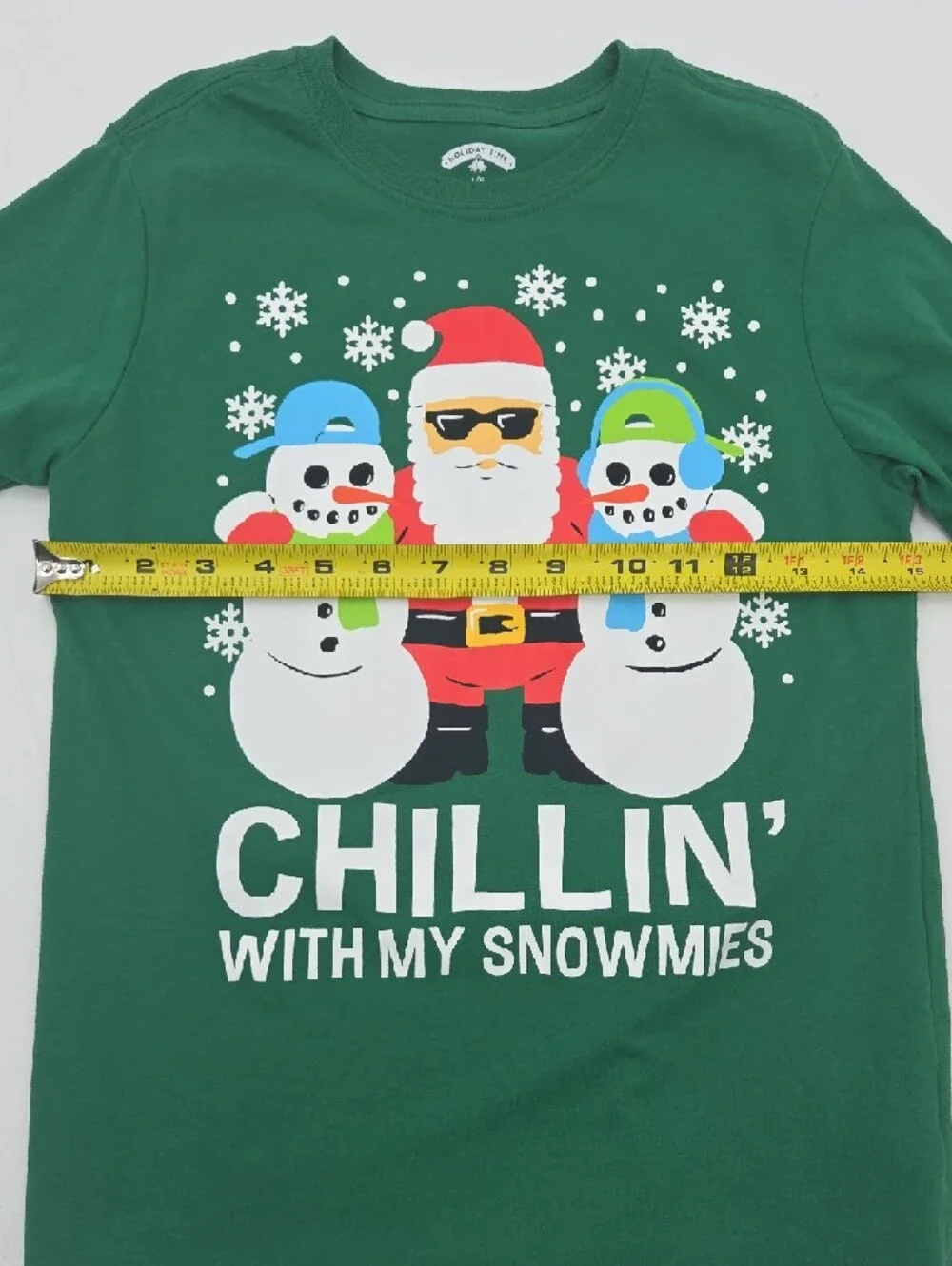Holiday Time Green 'Chillin' With My Snowmies' Graphic Tee